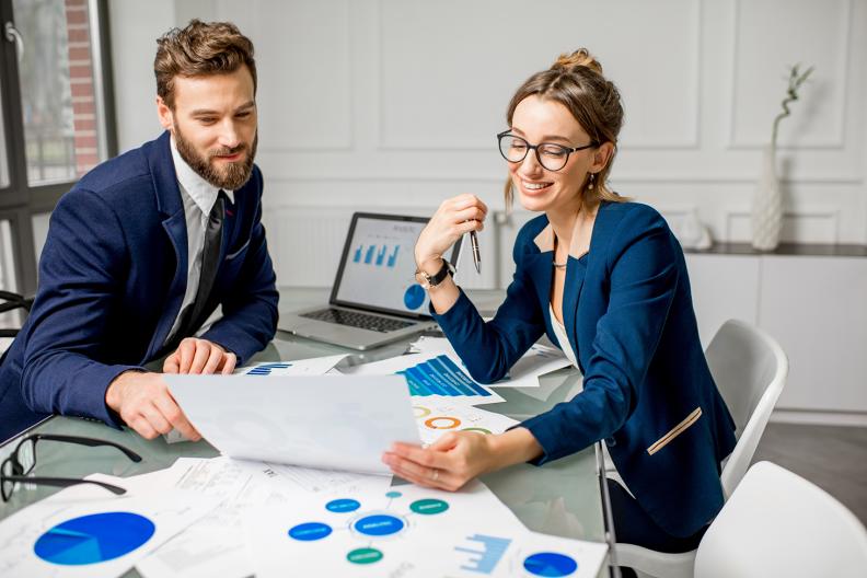 NSH Management School Marketingfachmann Marketingfachfrau
