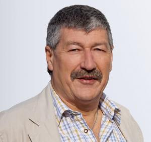 ibz portraet heinz fischlin fachgruppenleiter bautechnik