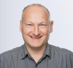 ibz portraet rolf bandhauer fachgruppenleiter kunststofftechnik hf
