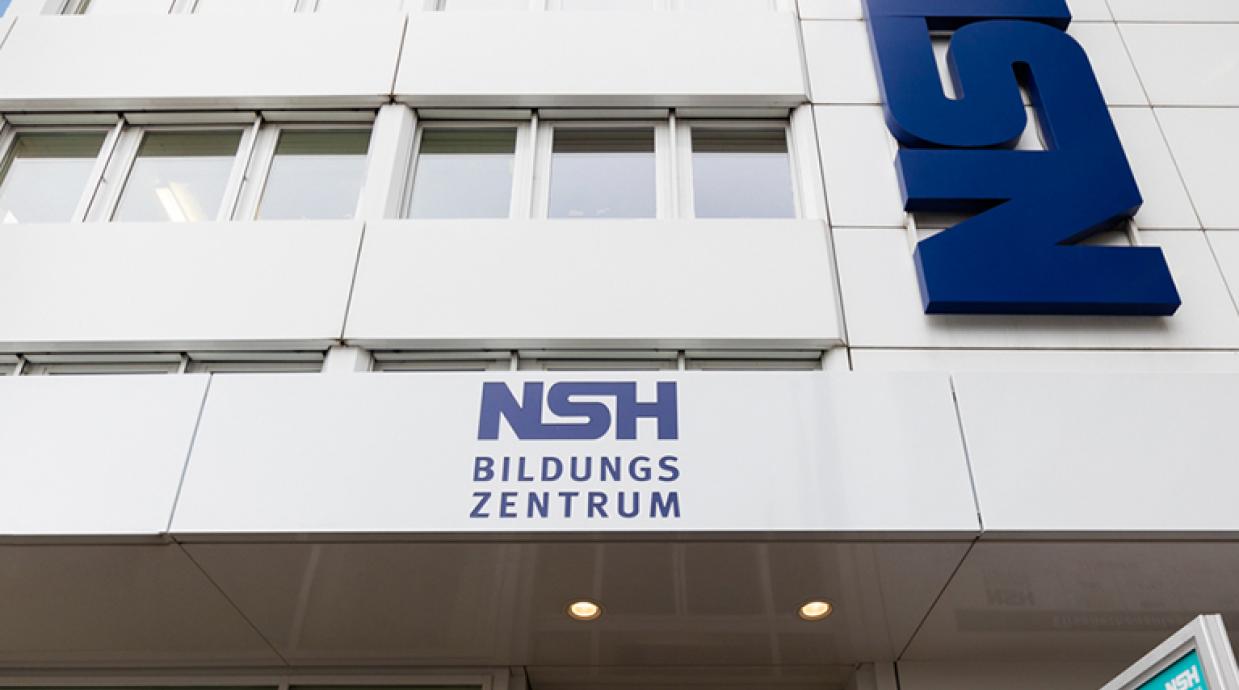 Standort Basel Bahnhof Schule Elisabethenanlage Aussensicht